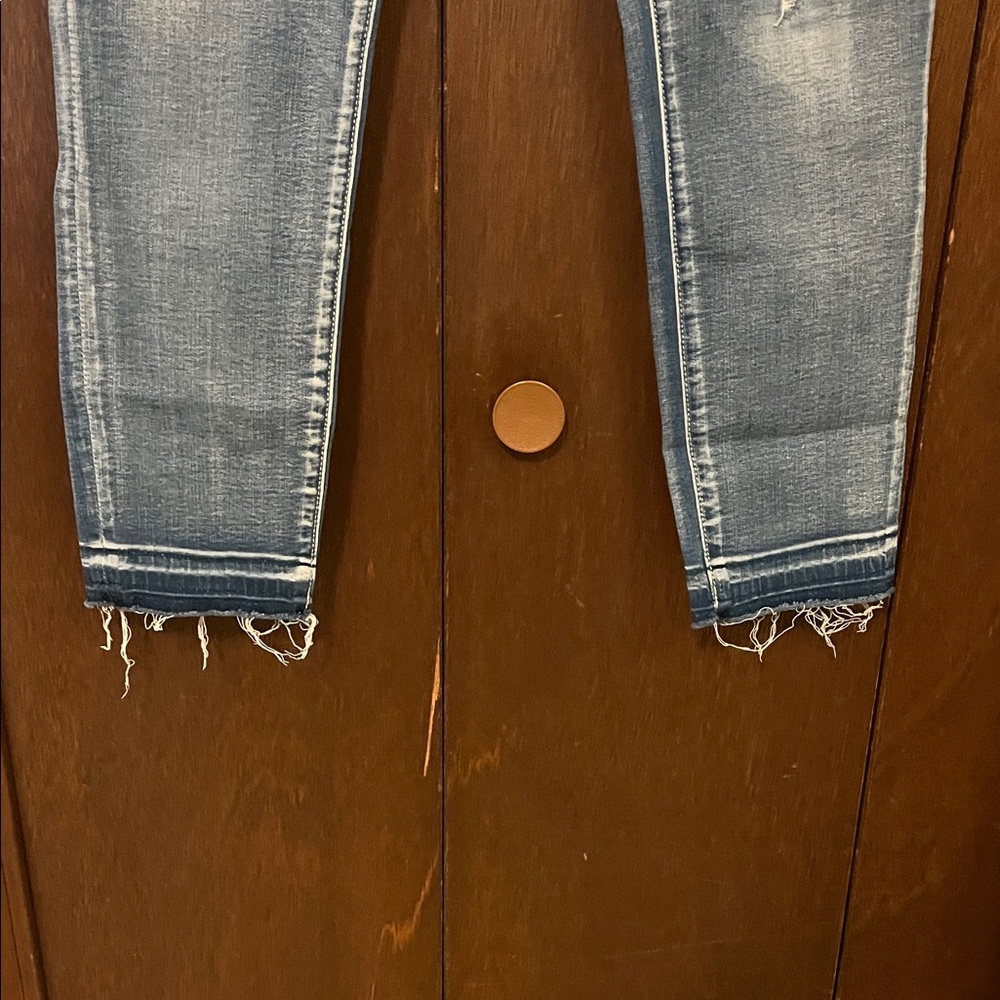 American Eagle Outfitters Distressed Light Blue Skinny Jeans - Picture 5 of 13